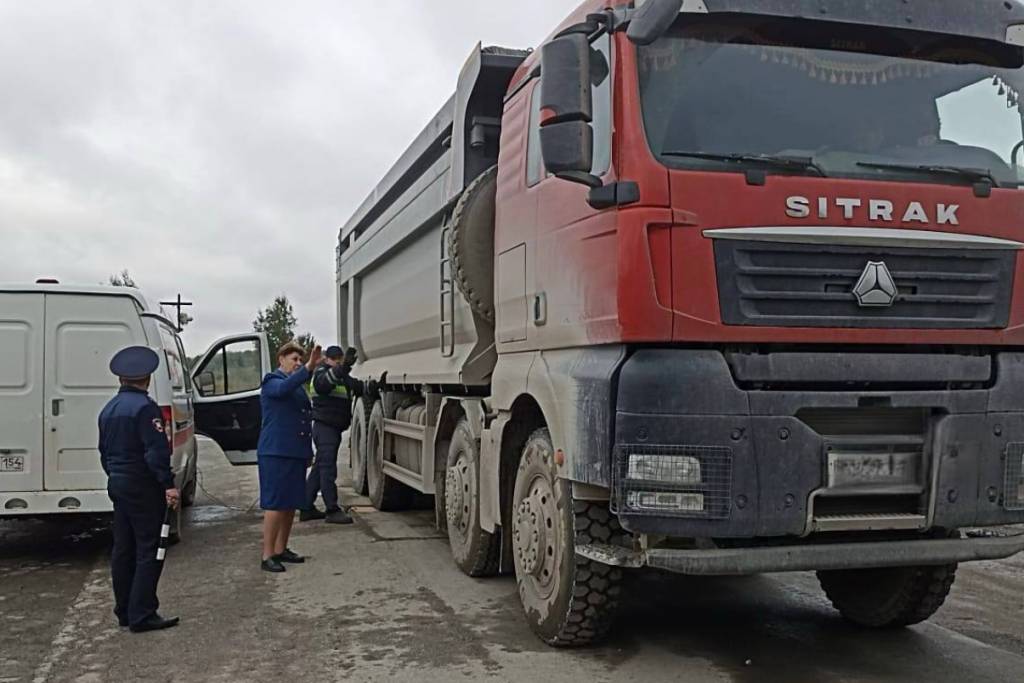 Под Новосибирском иностранца оштрафовали за лишний вес