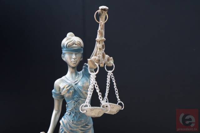 Лихач-наркоман пошёл под суд за смертельное ДТП на новосибирском мосту