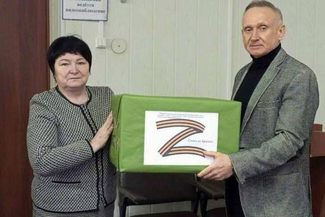 В Новосибирской области ветераны передали командиру отряда «Вега» Панферову дрон за 400 тысяч рублей