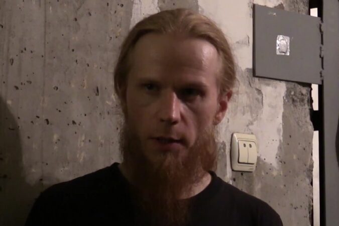 Новосибирца осудили на 9 лет за сотрудничество с террористами