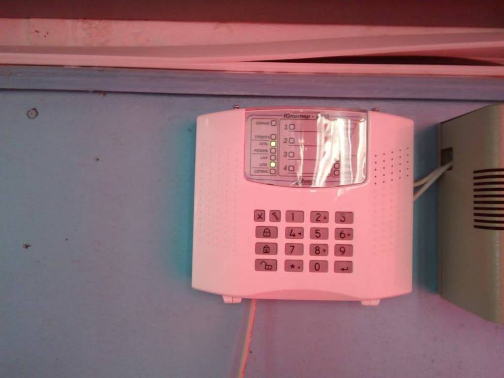 В Новосибирской области после вмешательства прокуратуры в школах установили системы оповещения