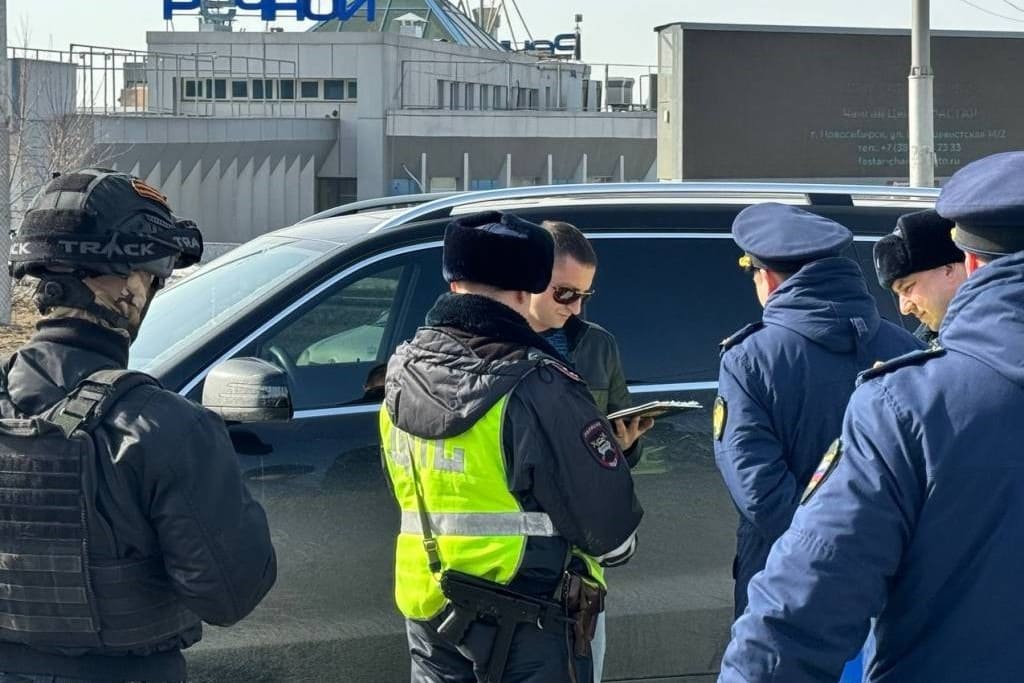 Новосибирец трижды за месяц пьяным попался за рулем машины приятеля