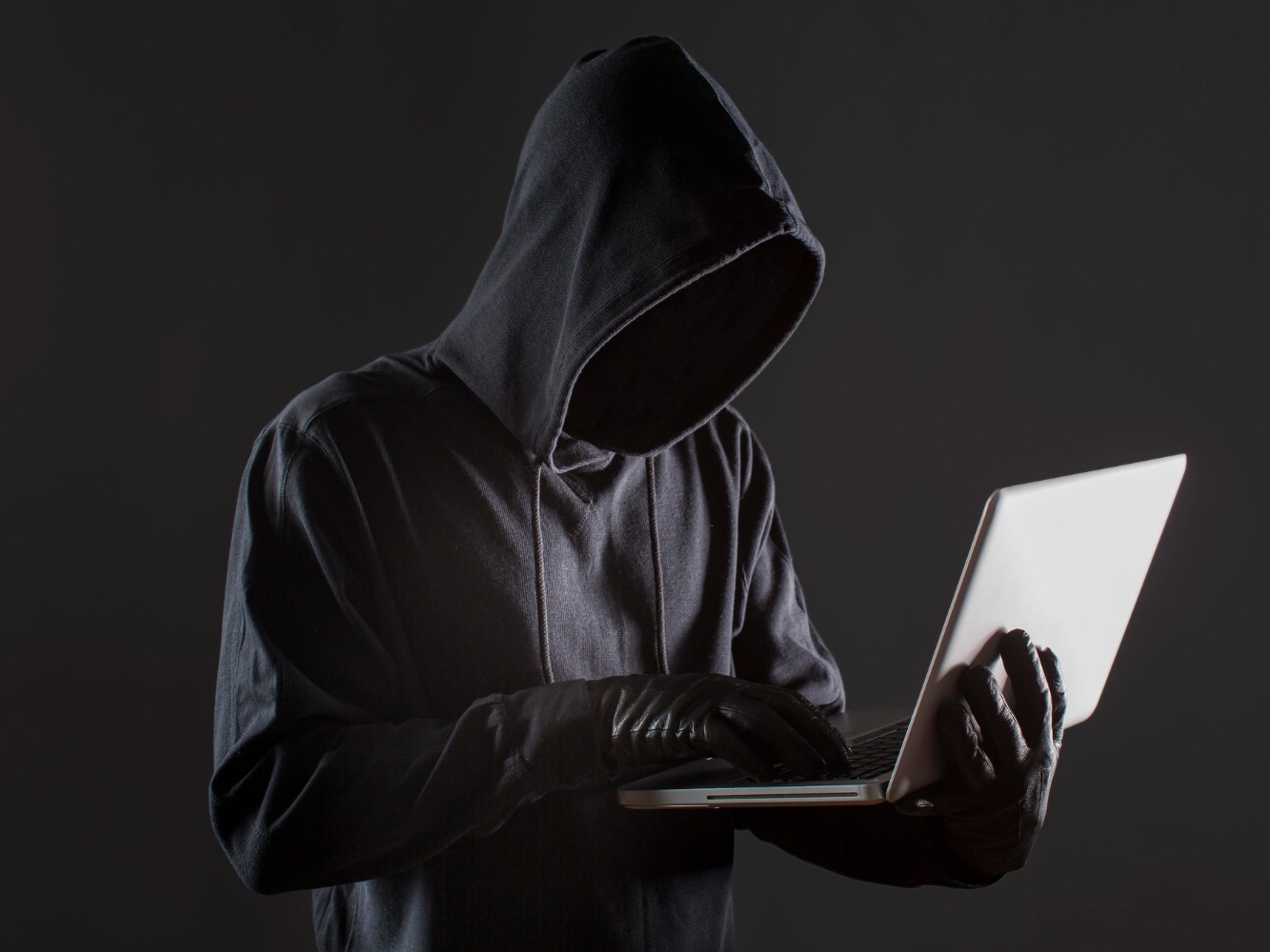 Мошенники обманывают новосибирцев