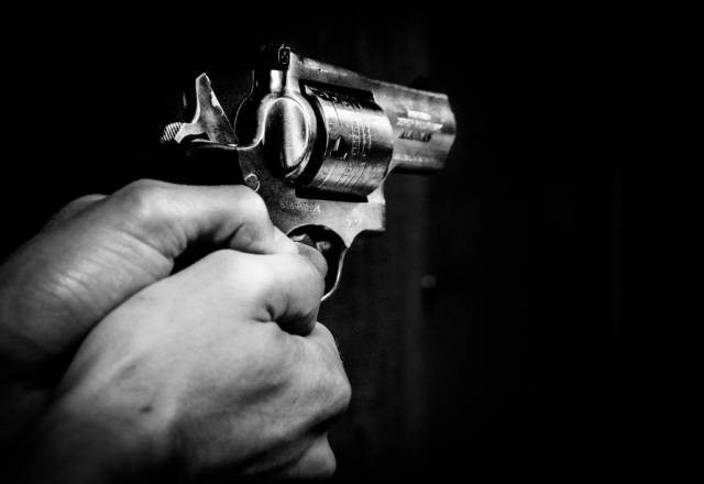 Под Новосибирском суд арестовал «стрелка» за попытку убийства спортсмена