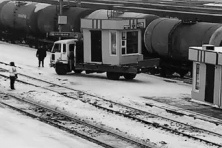 В Новосибирской области женщина самостоятельно снесла свой киоск после предупреждения приставов