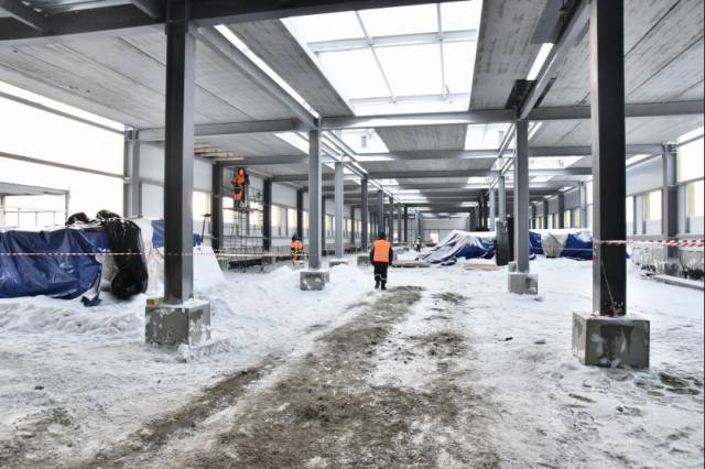 Андрей Травников проконтролировал ход строительства инфекционной больницы под Новосибирском