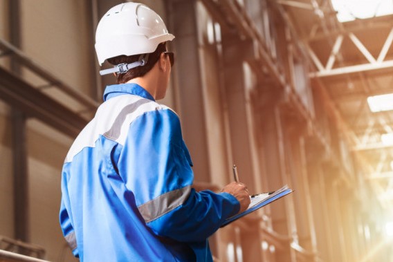 В НСО более 7 000 человек трудоустроились на предприятия ОПК