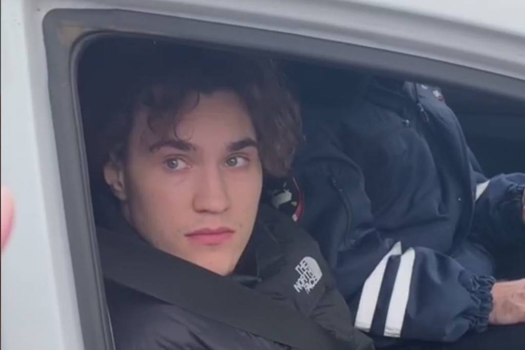 Знакомые сбившего насмерть женщину сына экс-депутата рассказали подробности о его жизни в Новосибирске