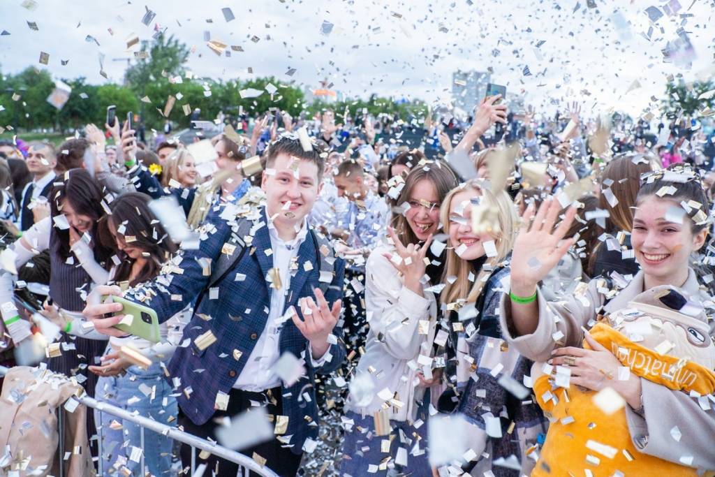 В Новосибирске назвали точные даты проведения выпускных