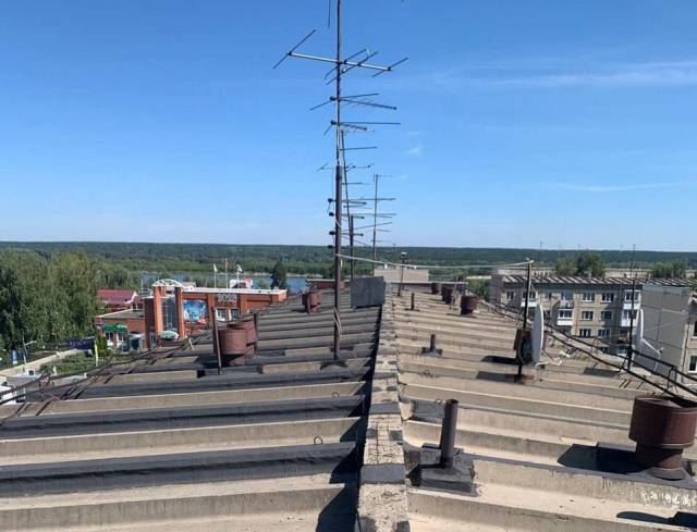 Под Новосибирском прокуратура вскрыла мошенничество при капремонте крыш жилых домов