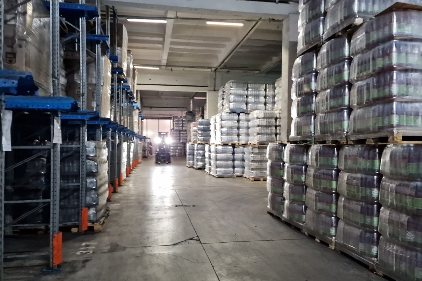 В Новосибирске изъяли 57 тысяч литров нелегального алкоголя