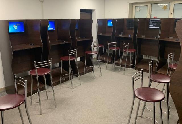 В Новосибирске женщины организовали два подпольных игорных клуба