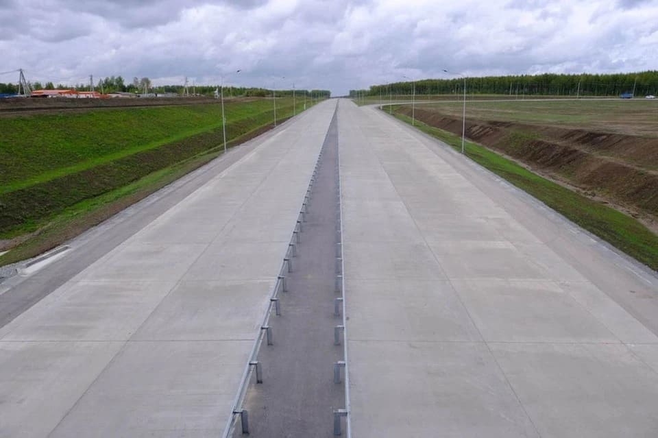 В Новосибирске на Восточном обходе открыли путепровод протяженностью 85 метров