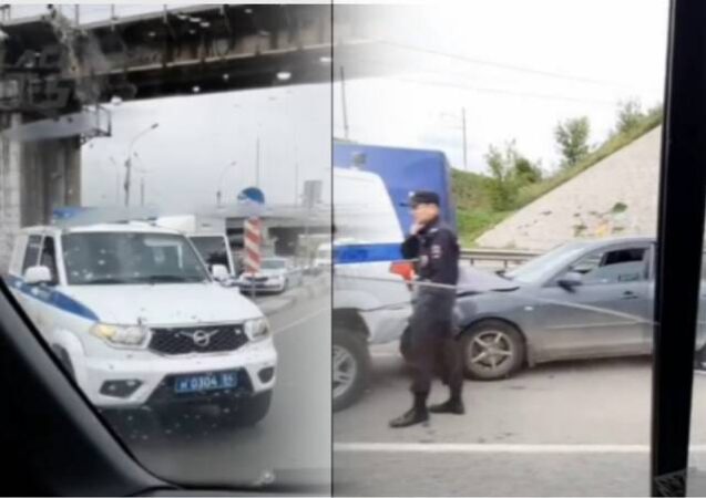 В Новосибирске столкнулись полицейский УАЗ и иномарка