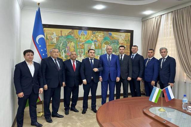 Депутаты заксобрания Новосибирской области посетили с визитом Узбекистан