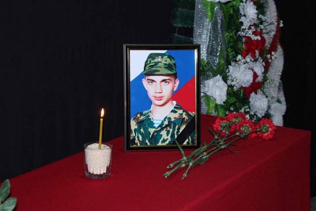 В Новосибирской области простились с погибшим 38-летним бойцом ЧВК «Вагнер» Анатолием Зоркиным