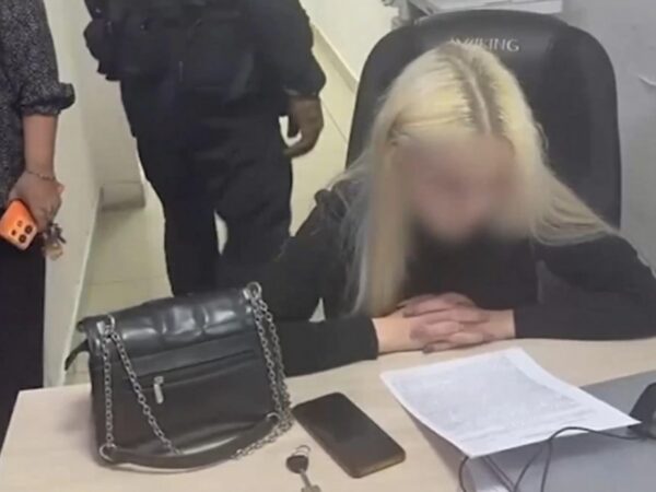 В Новосибирске сотрудницы компании в сфере образовательных услуг подделывали тесты для иностранцев