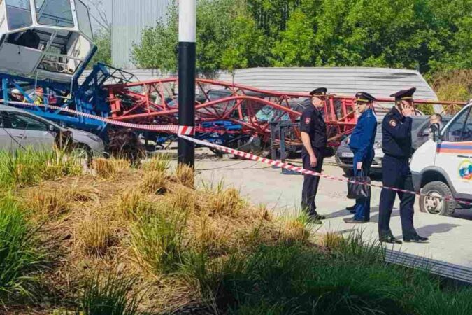 В Новосибирске СКР возбудил уголовное дело после смерти крановщицы на «Европейском береге»