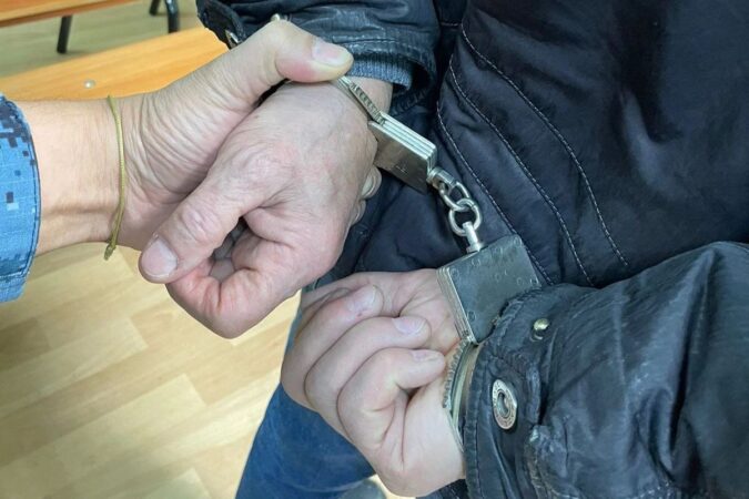 Три новосибирца попались на ограблении гипермаркета «Лента»