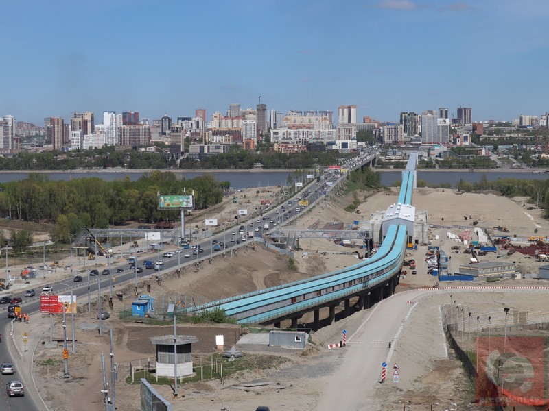 В мэрии Новосибирска уточнили бесплатный маршрут до метро для болельщиков ХК «Сибирь»