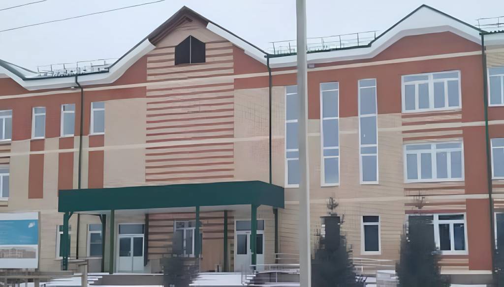 В Новосибирской области троих чиновников наказали за школу без сантехники