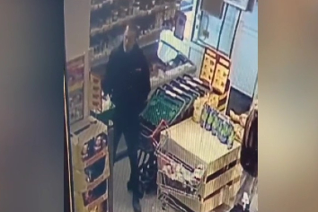 Новосибирец попал в розыск после кражи в магазине