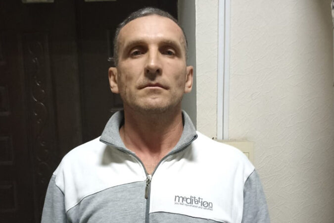 В Новосибирске появилось фото мужчины