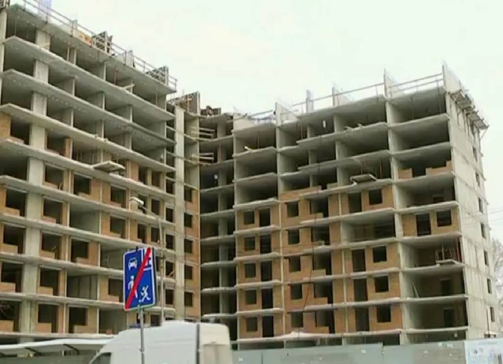 В Новосибирске мэрия разрешила достроить дом «облучаемый» телебашней