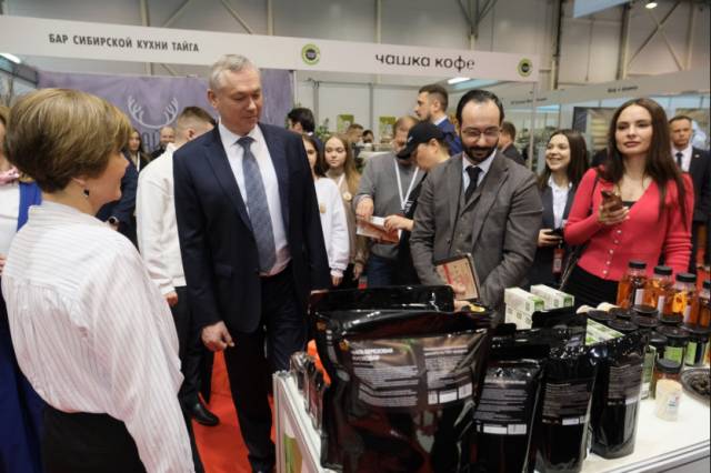 Андрей Травников назвал строительство гостиниц в регионе приоритетной задачей