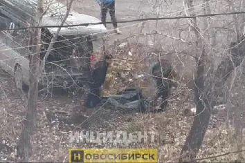 Труп мужчины обнаружили возле пескобазы в Новосибирске