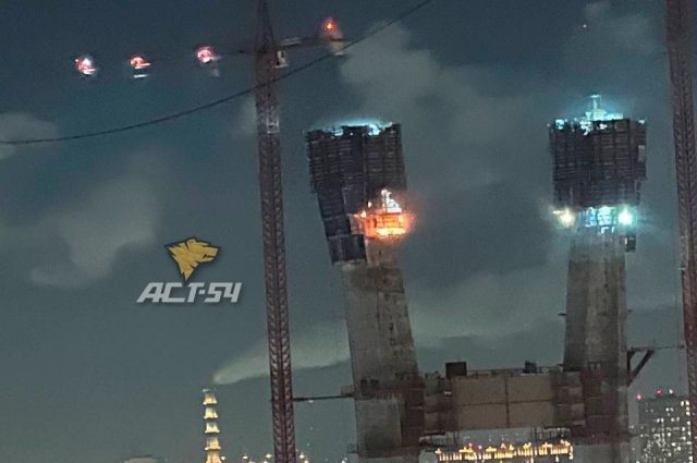 В Новосибирске произошел пожар на строительной площадке четвёртого моста через Обь