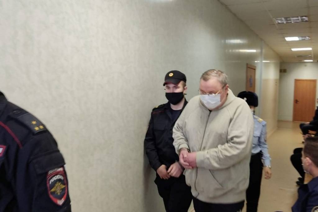 Прокурора будут судить за взятку