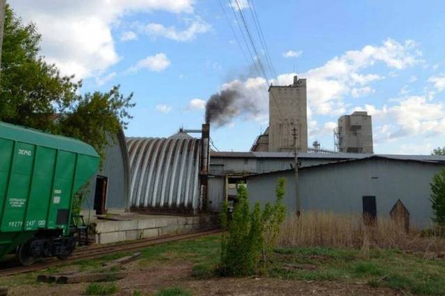 В Новосибирске два предприятия накажут за неприятный запах на левобережье