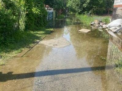 На дачах в Советском и Первомайском районах Новосибирска начался потоп