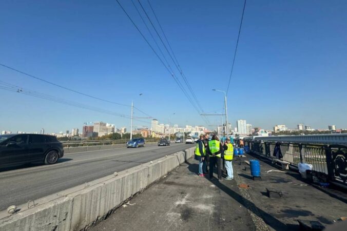 В Новосибирске до конца года полностью откроют движение по Октябрьскому мосту