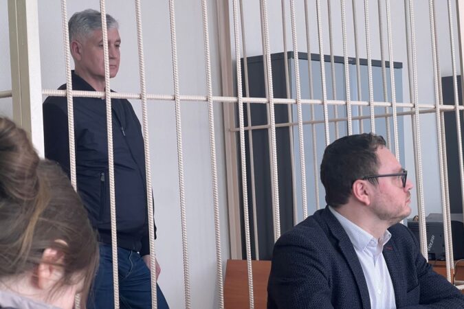 Экс-главе дептранса мэрии Новосибирска продлили арест