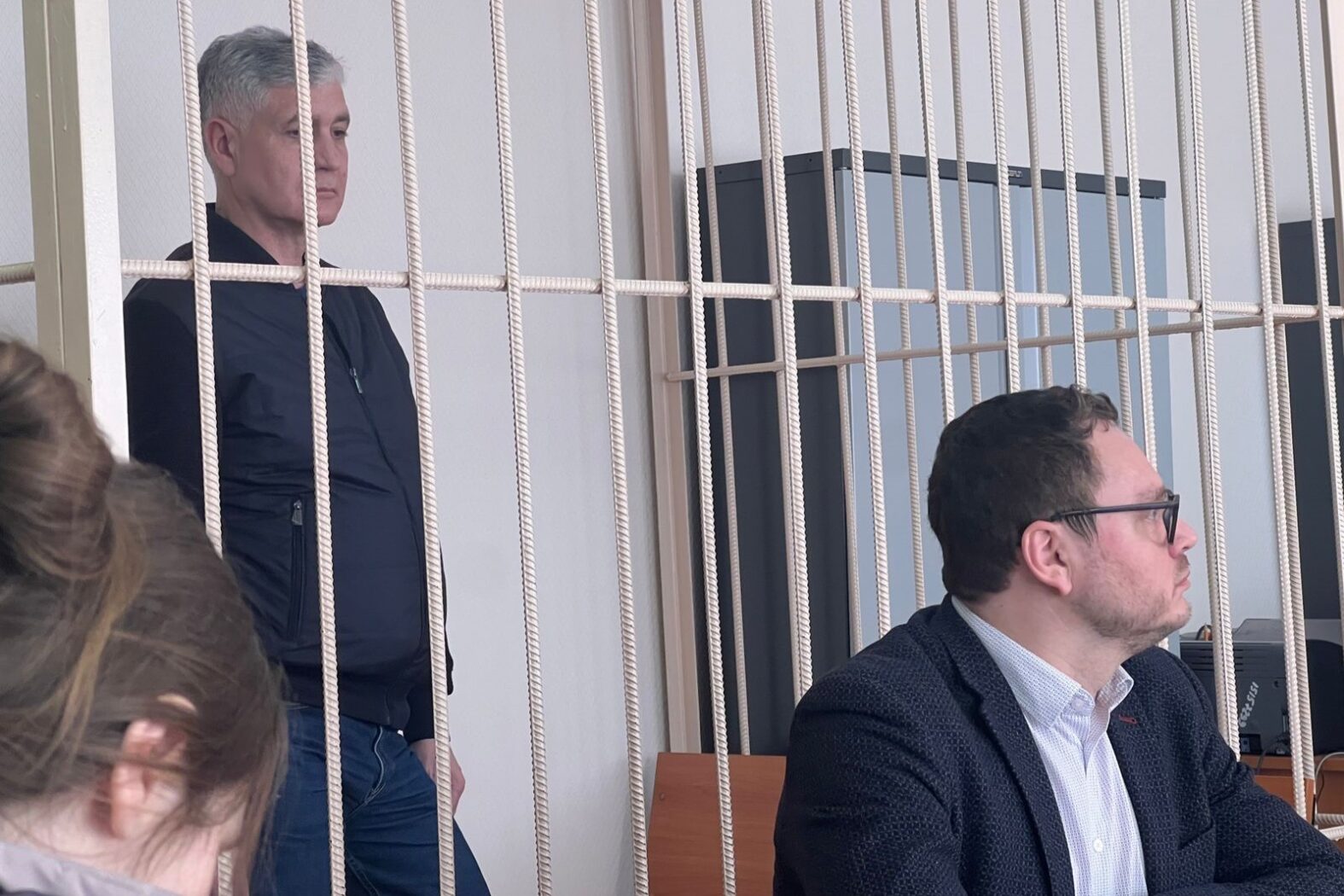 Экс-главе дептранса мэрии Новосибирска продлили арест