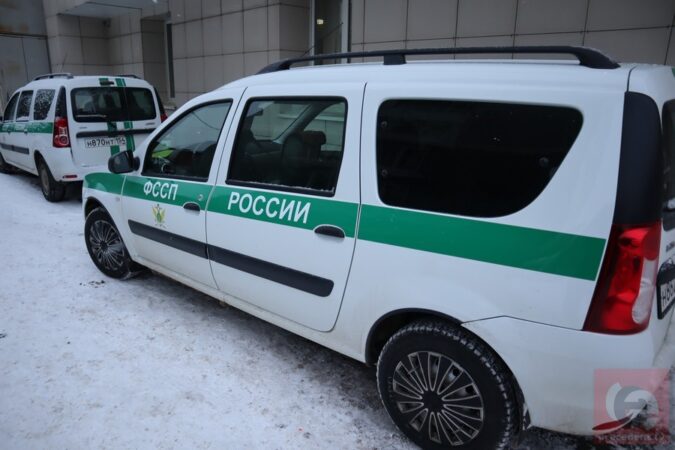 В Новосибирске приставы отказались принимать посетителей без записи на Госуслугах