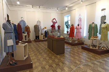 Новосибирский историк рассказала о моде сибирячек в 50-е годы