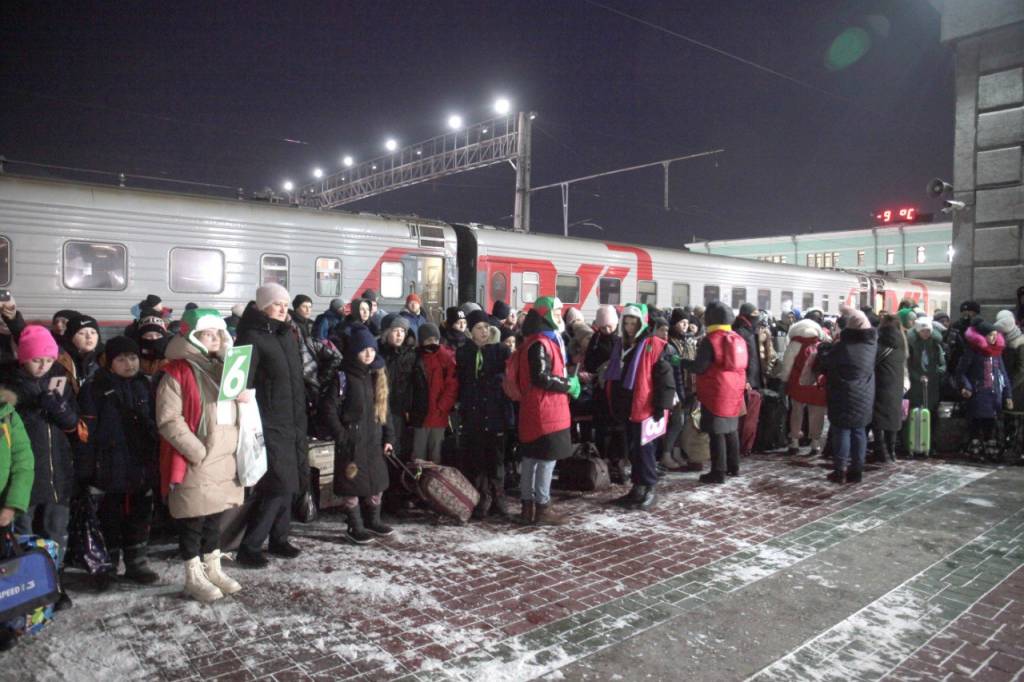 100 детей из Беловодского района ЛНР прибыли на отдых в Новосибирск