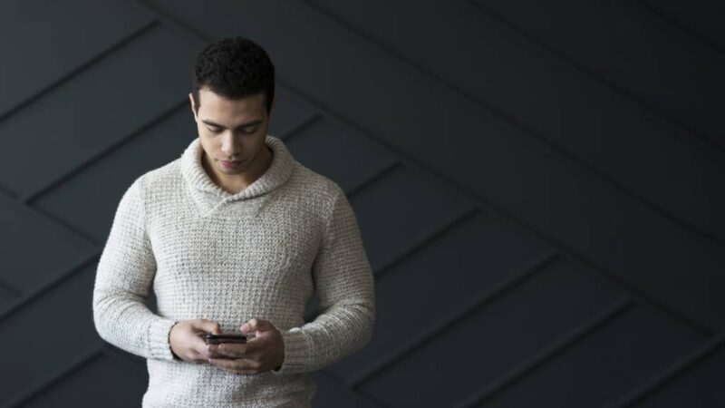 В Новосибирской области мужчина оскорбил бывшую жену в приложении на 5000 рублей