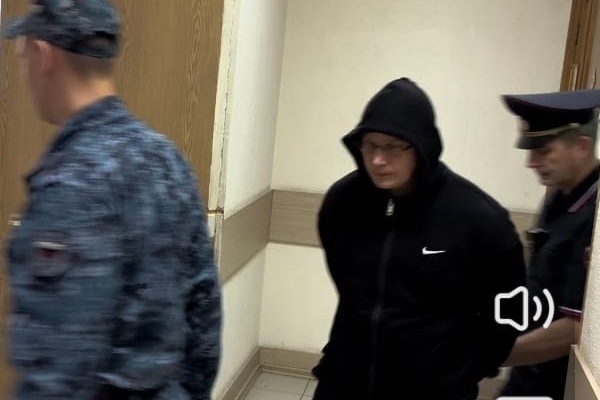 Судьбу новосибирских оборотней в погонах решат в открытом суде
