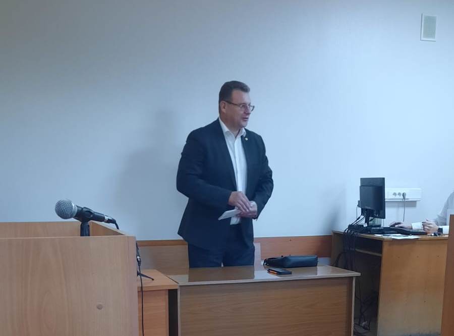 Я не виновен: обвиняемый в продаже острова экс-глава Искитимского района выступил с «последним словом»