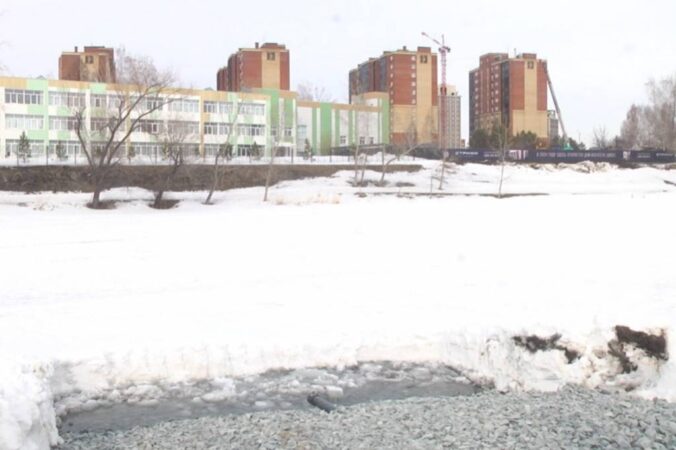 Озеро «Жемчужина Сибири» в Стрижах опять оказалось в эпицентре экологического скандала