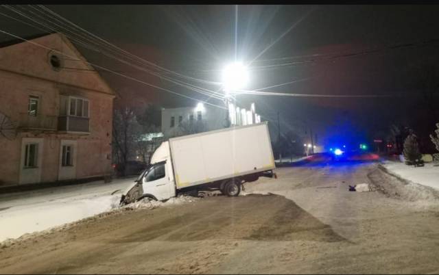 В Новосибирской области водитель «Газели» сбил насмерть пешехода