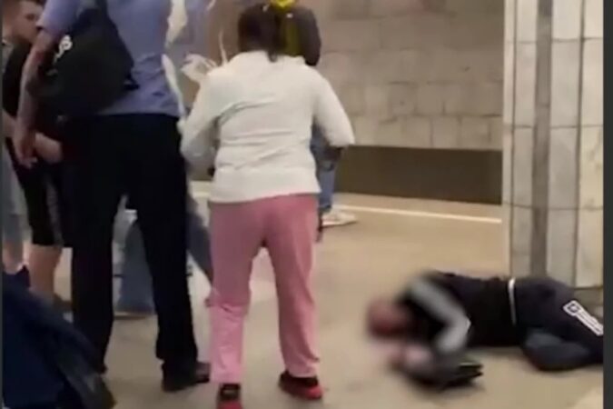 Драка между мужчинами произошла на станции метро «Сибирская» в Новосибирске