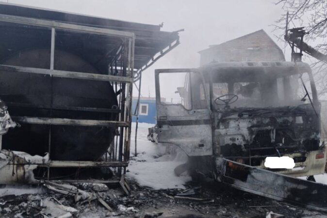 СКР проводит проверку после пожара на АЗС под Новосибирском