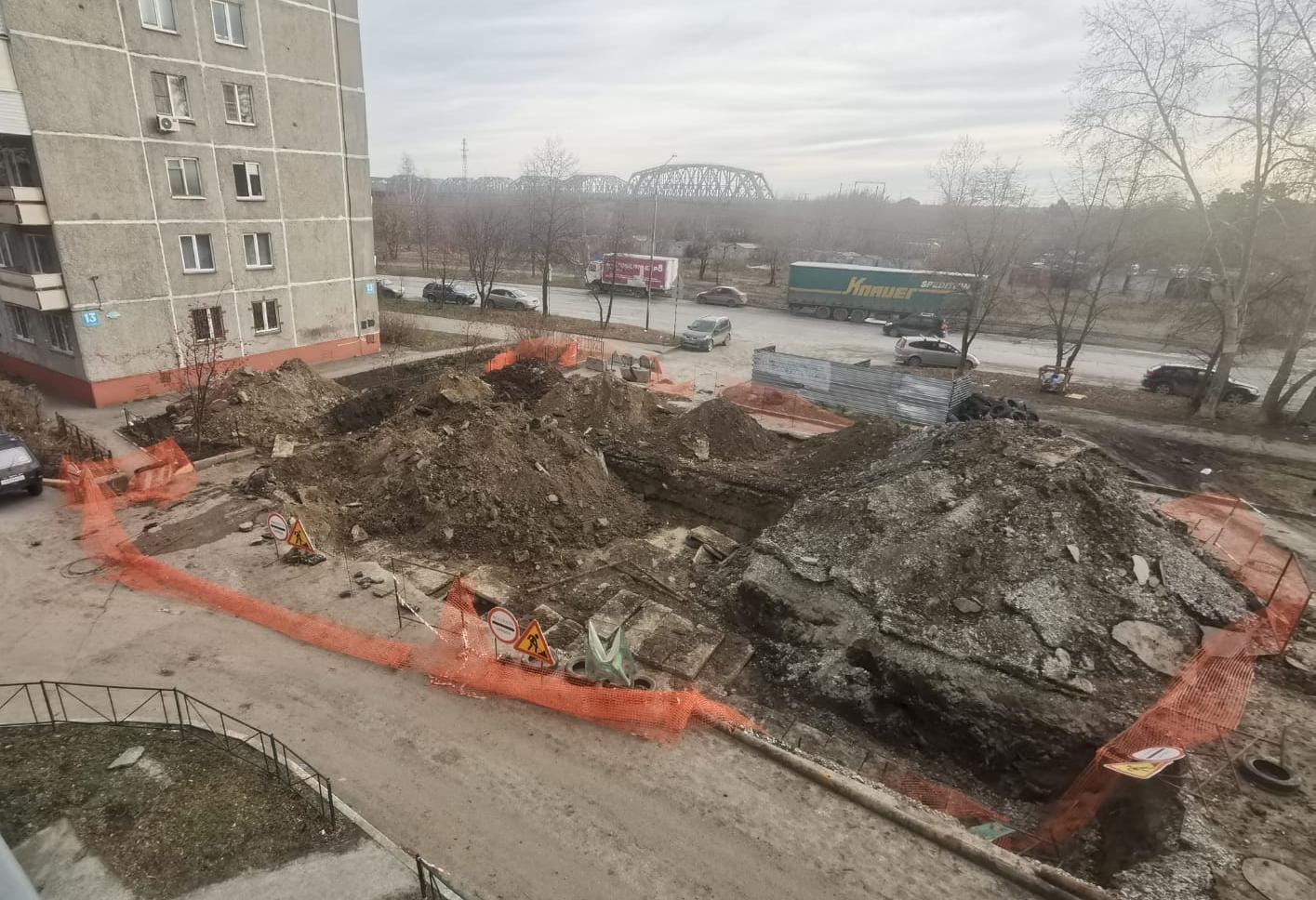 В мэрии Новосибирска не нашли владельца бесхозной теплотрассы