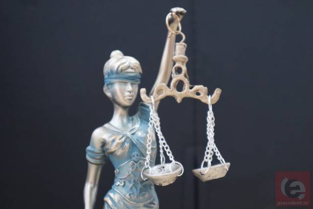 Новосибирский областной суд оправдал сотрудника «Новосибирскавтодора – его признали невиновным в гибели машиниста бульдозера