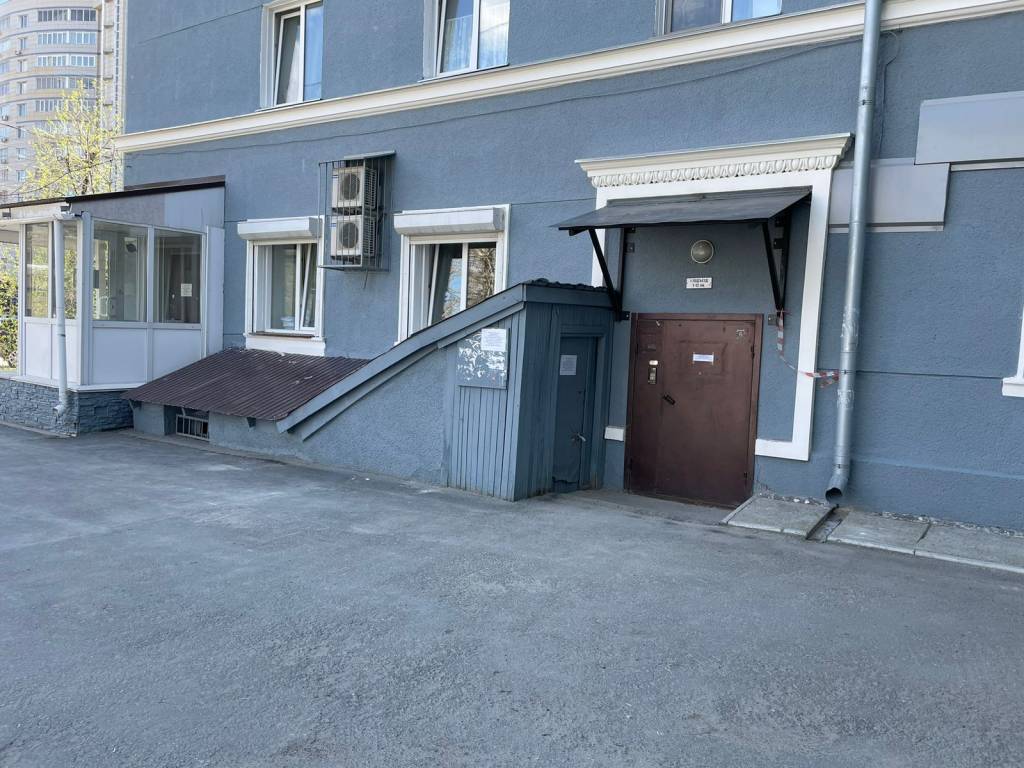 Не уверены в безопасности: жители дома по улице Ядринцевской